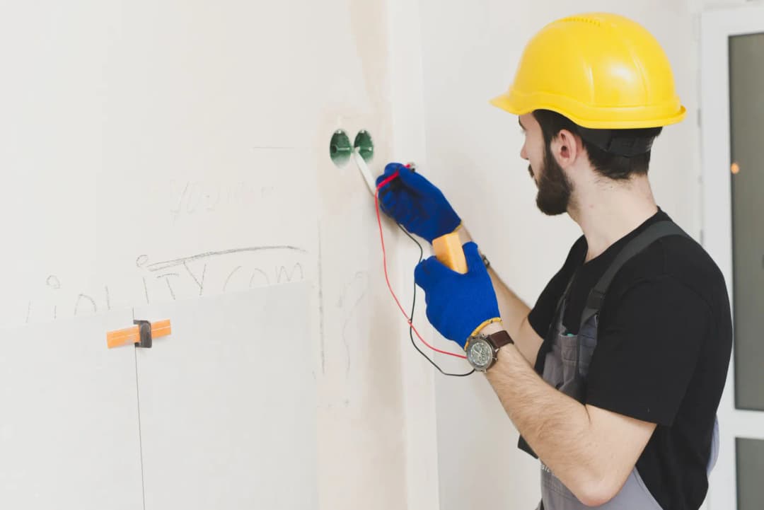 Dépannage Électrique Urgence 24h/24 à Cannes